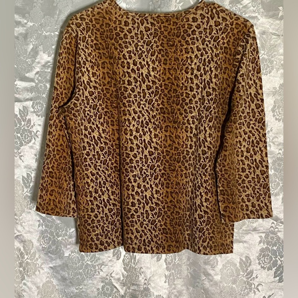 Jones New York Sport Leopard Animal Print 3/4 Length Sleeve Blouse - Picture 4 of 5